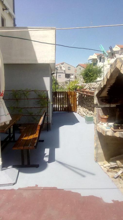 Apartment Mika Vodice Exteriér fotografie